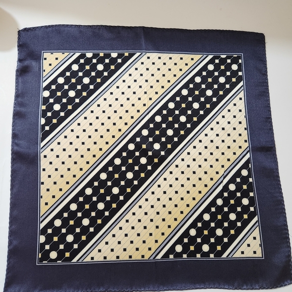 Men’s Pocket Square Geometric Pattern Black Gray Cream Gold Silk Scarf 13” x 13” - Picture 2 of 7